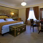 Grand Savoia Genova, Curio Collection By Hilton Hotel 5*