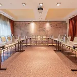 Hotel Grand Savoia Genova, Curio Collection By Hilton 5*