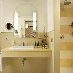 Hotel Grand Savoia Genova, Curio Collection By Hilton Genoa