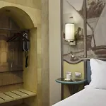 Hotel Grand Savoia Genova, Curio Collection By Hilton Genoa