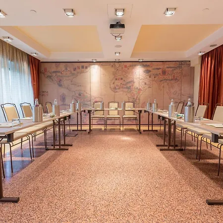 호텔 Grand Savoia Genova, Curio Collection By Hilton 5*
