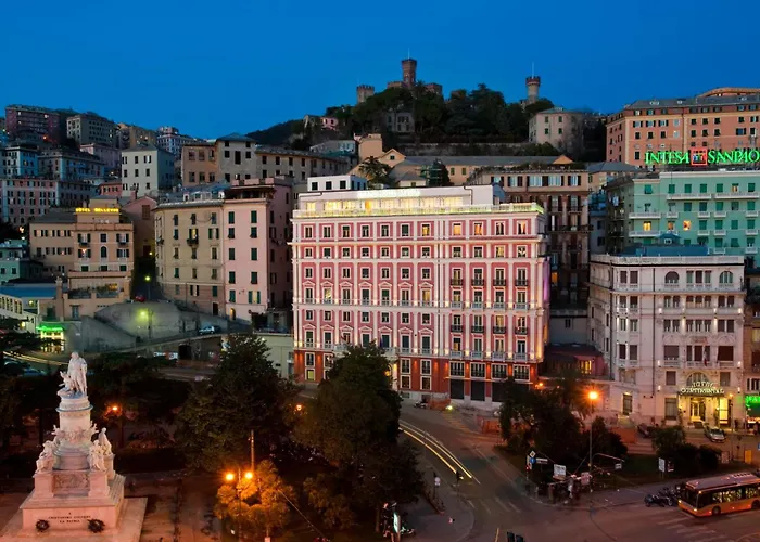 酒店 Grand Savoia Genova, Curio Collection By Hilton