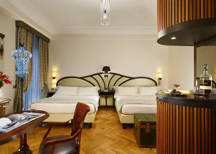 酒店 Grand Savoia Genova, Curio Collection By Hilton 5*