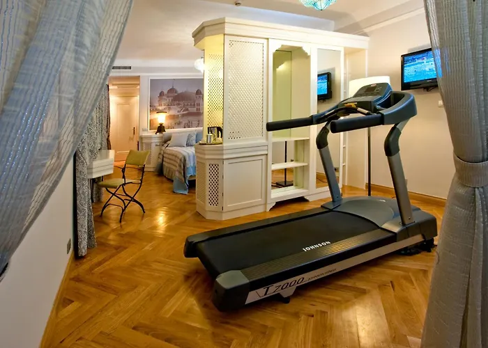 酒店 Grand Savoia Genova, Curio Collection By Hilton