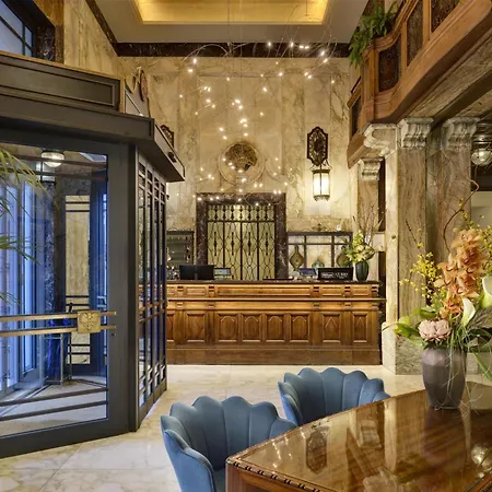 Grand Savoia Genova, Curio Collection By Hilton