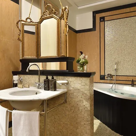 Grand Savoia Genova, Curio Collection By Hilton 5* Genua