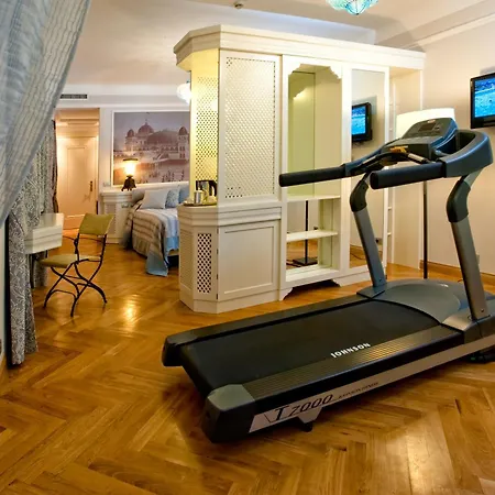 호텔 드랜드 사보이아