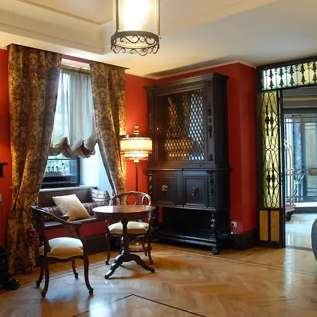 Hotel Grand Savoia 5*