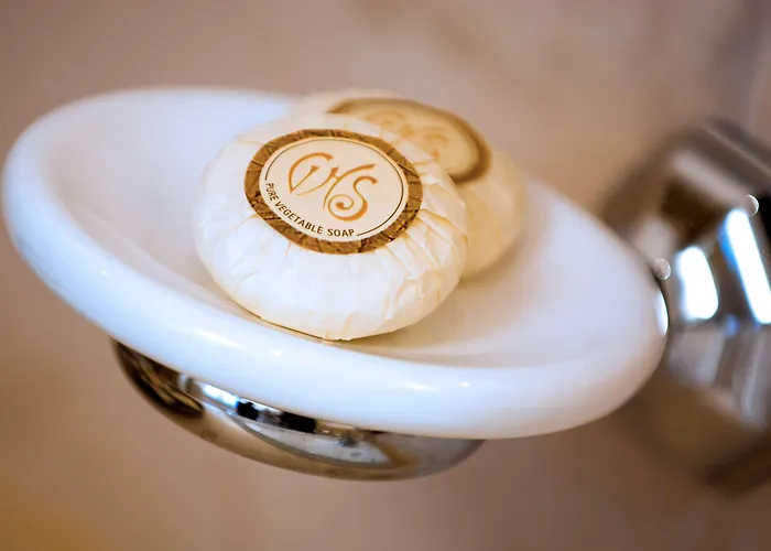 Grand Savoia Genova, Curio Collection By Hilton Génova