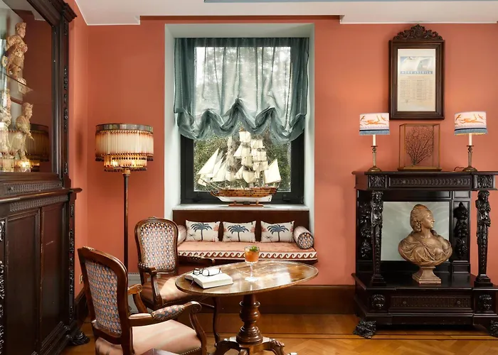 Grand Savoia Genova, Curio Collection By Hilton