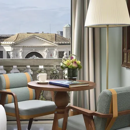 Hotell Grand Savoia Genova, Curio Collection By Hilton
