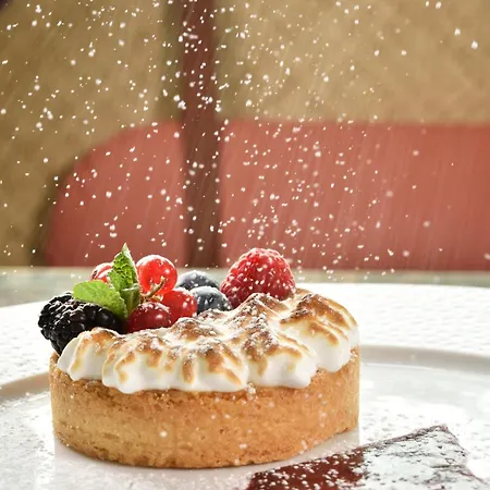 Grand Savoia Ξενοδοχείο 5*