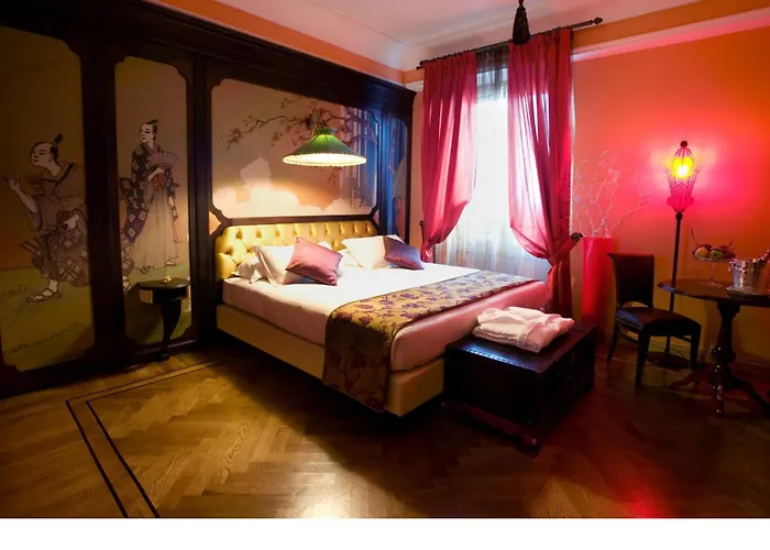 Отель Grand Savoia Genova, Curio Collection By Hilton 5*